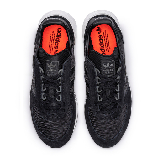 reflujo Arthur Conan Doyle bandeja Buy adidas Marathon Boost Never Made Stories - Men's Shoes online | Foot  Locker UAE